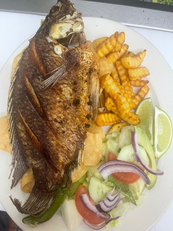 ElyTaqueriaElyMojarra5100NTryonStCharlotteNC28213580x773